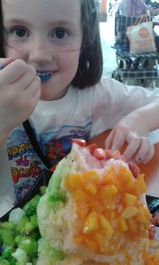 Singapore snow 20 seconds later ... even more yummm.