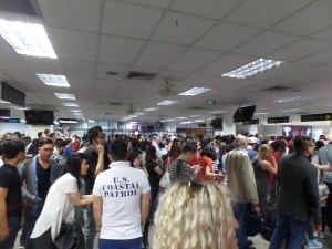 Customs in Phuket ... so. chaotic. 1.5 hour wait in line.